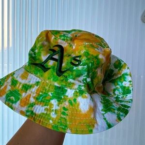 Tie-Dye Oakland A’s Bucket Hat